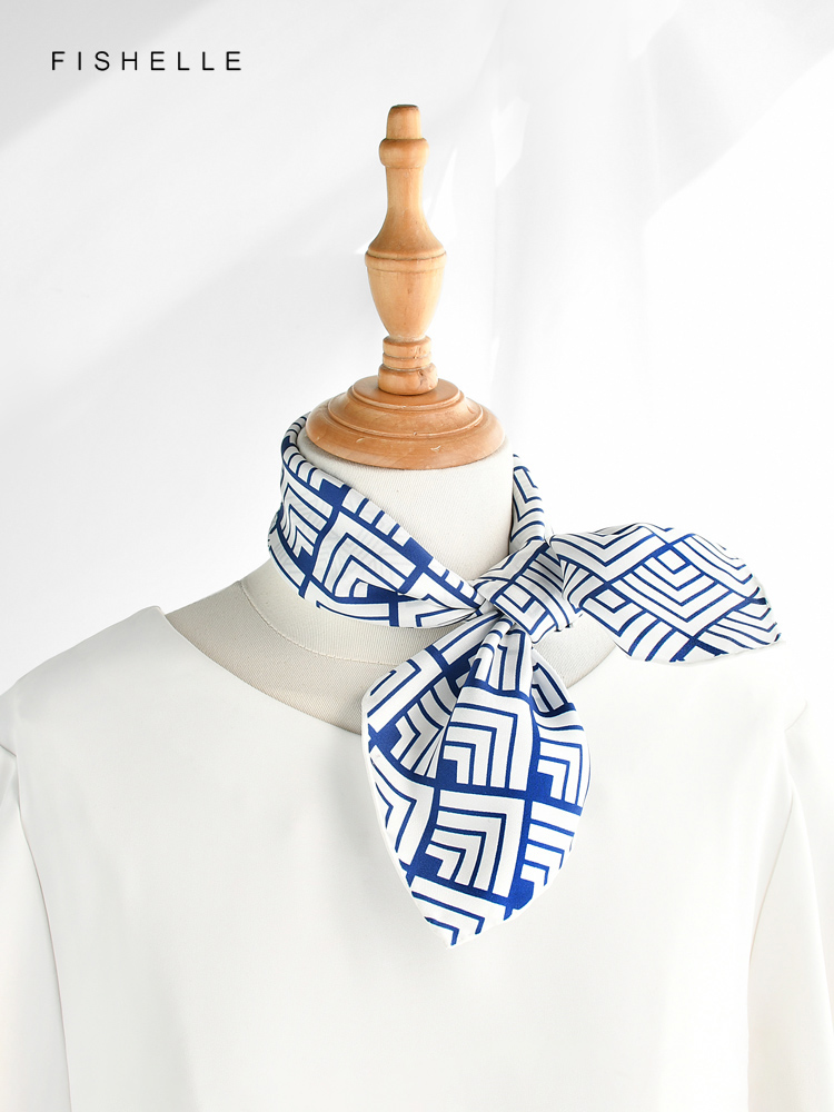 จีนคลาสสิกสีฟ้าสีขาวธรรมชาติ S - Face Scarf Mask บทวิจารณ์และราคา