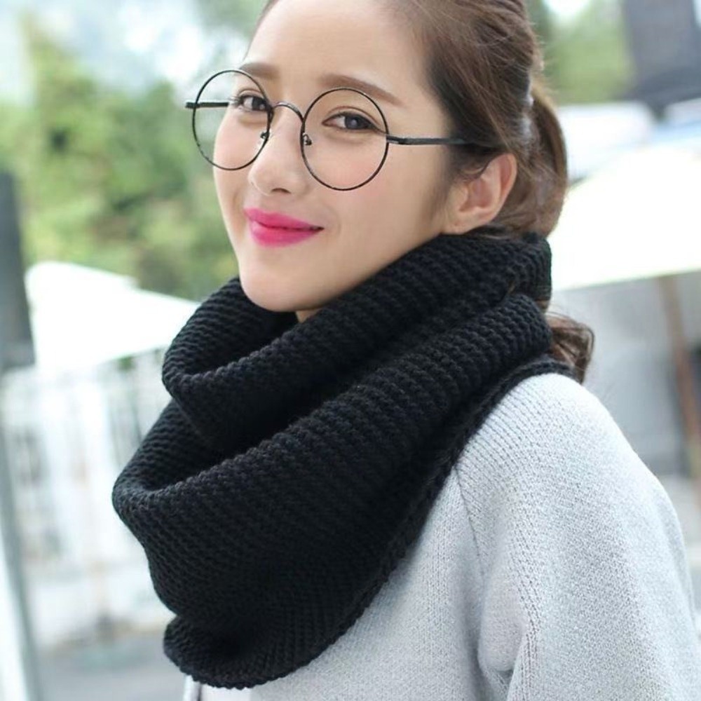 ผ้าพันคอแบบวงกลมสีพื้น ระบายอา - Infinity Scarf Knit บทวิจารณ์และราคา